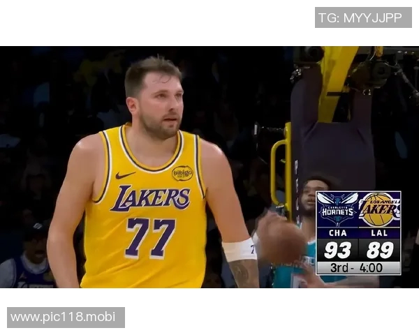 湖人大胜独行侠！詹姆斯不老传奇，雷迪克谈及东契奇伤情拉满悬念